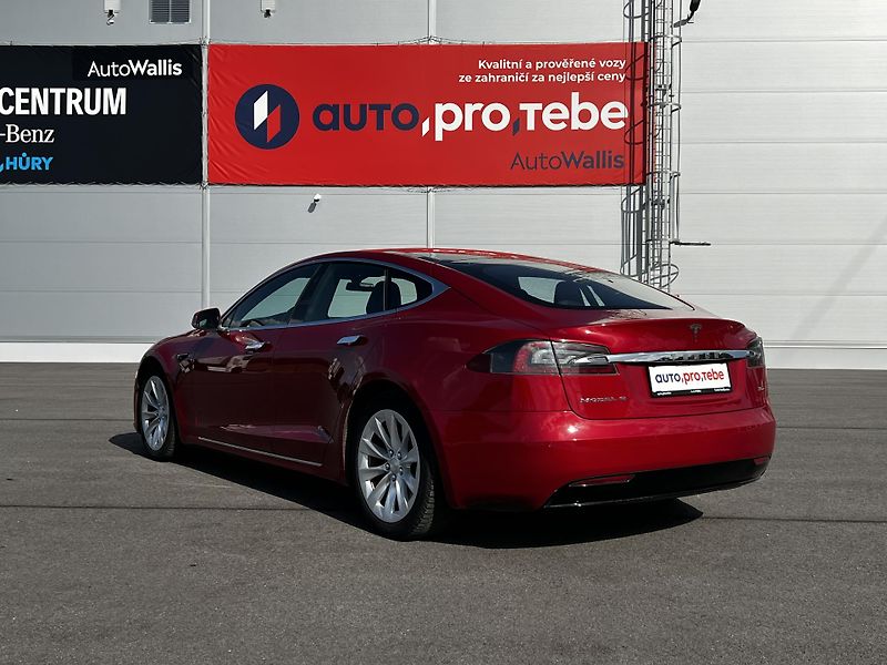 Tesla Model S 75D 386kW MCU2 SOH 91%  - fotka 5 z 27