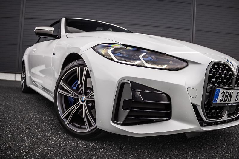 BMW M4 BMW M440i xDrive Cabrio | 374  - fotka 3 z 15