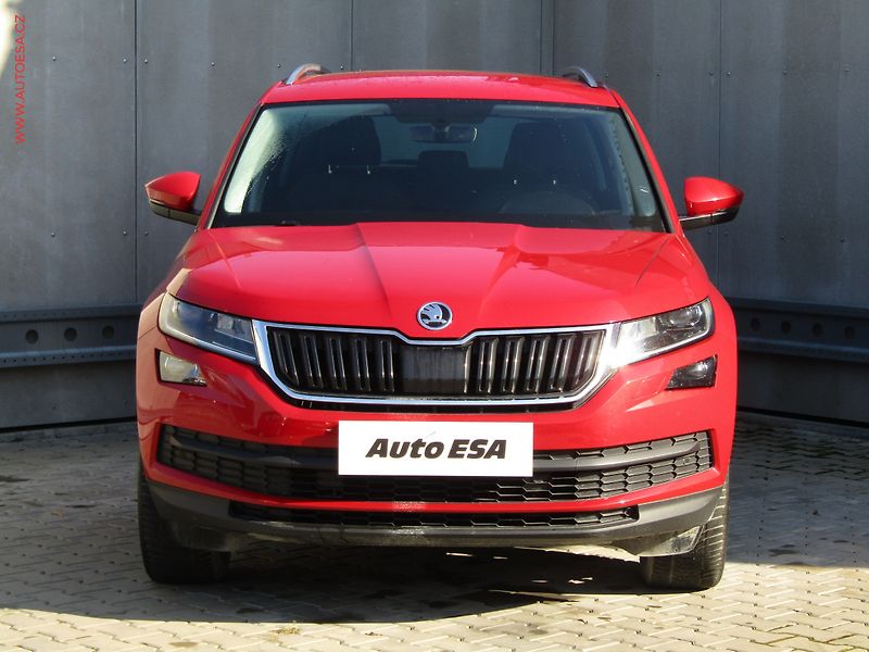 Škoda Kodiaq (2019) 2.0 TDi 4x4, 2.maj,ČR, Style - fotka 2 z 22