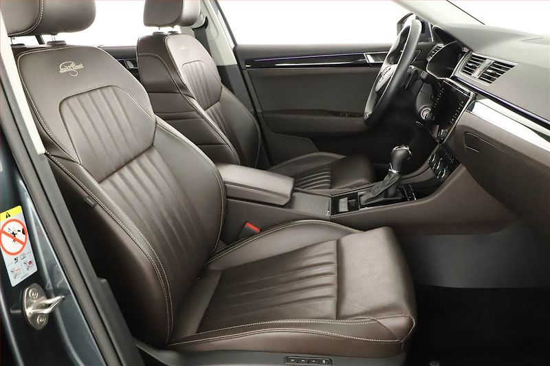 Škoda Superb (2021) Laurin&Klement 1.5 TSI - fotka 7 z 20