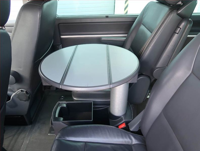 Volkswagen Multivan (2013) Highline 2.0 TDI, 1Maj - fotka 21 z 22