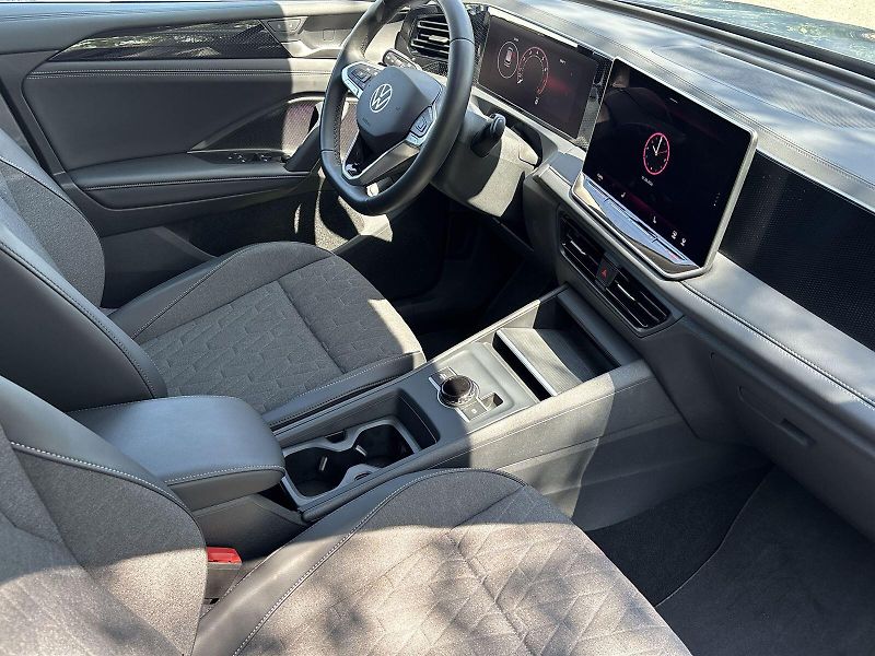 Volkswagen Tiguan (2025) 1.5 eTSI DSG People - fotka 9 z 30