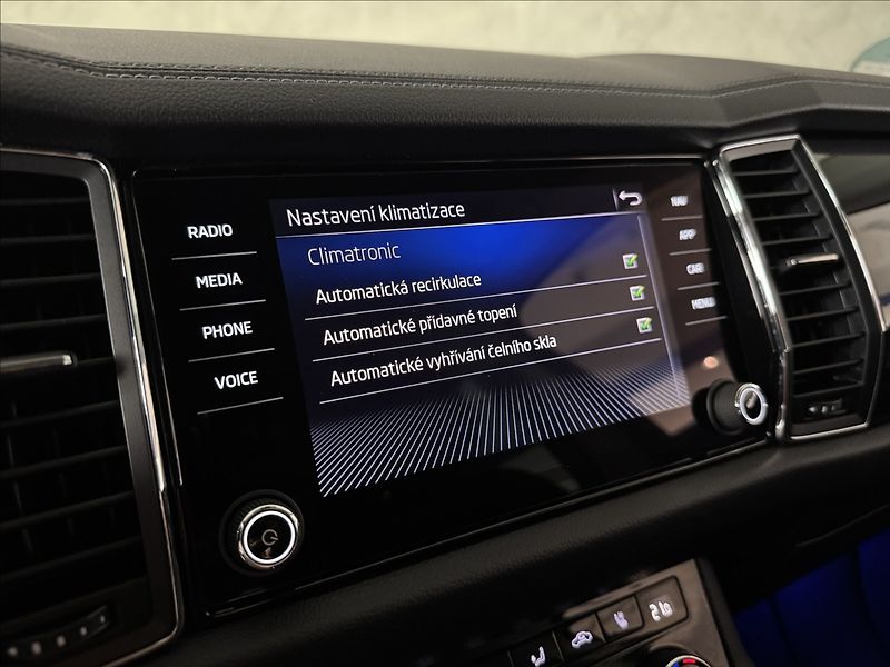 Škoda Kodiaq 2,0 TDi  DSG L&K LED Virtual A - fotka 39 z 45