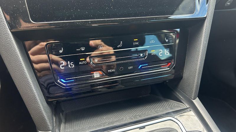 Volkswagen Passat (2022) 2.0 TDI 147kW DSG Alltrack - fotka 12 z 13
