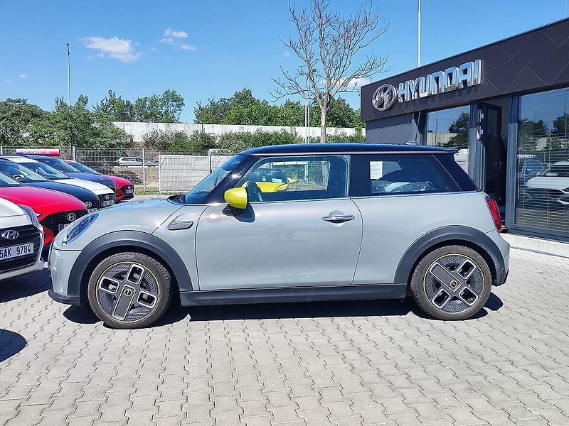 Mini Ostatní EV/135kW COOPER SE AT - fotka 8 z 27