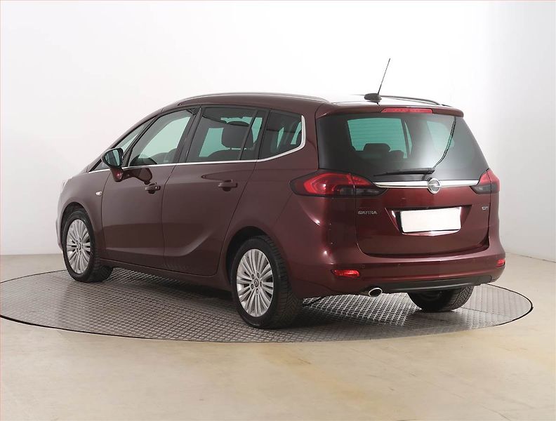 Opel Zafira (2018) 2.0 CDTI, Automat, 7 míst - fotka 4 z 22