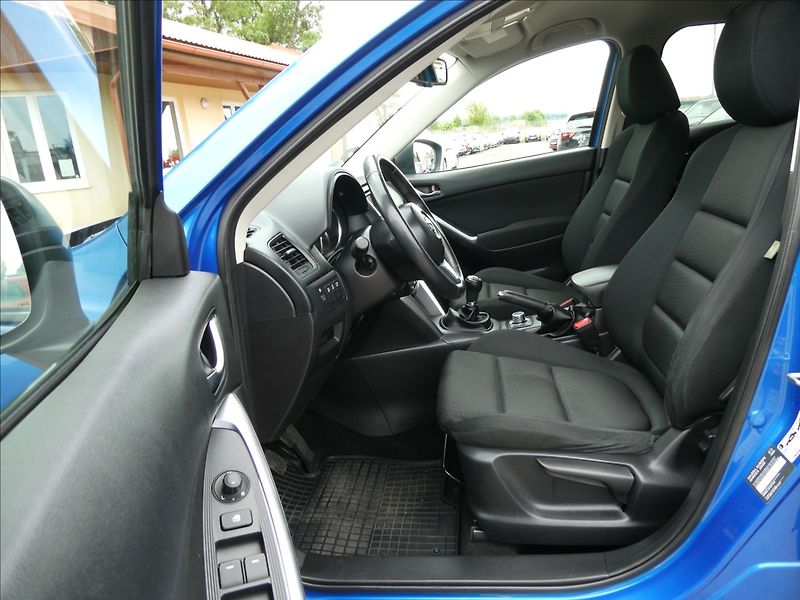 Mazda CX-5 2,0 Skyactiv AWD,serviska,118k - fotka 18 z 40