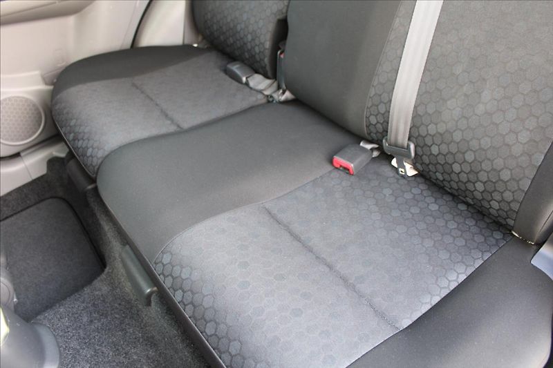 Suzuki SX4 1,6 VVT  4x4,KEYLESS,TAŽNÉ - fotka 20 z 25