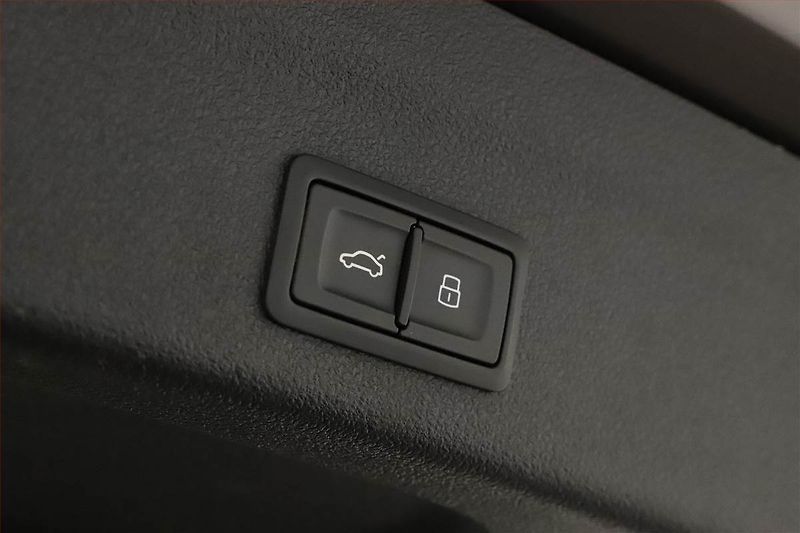 Audi A6 (2019) Sport 40 TDI - fotka 18 z 20