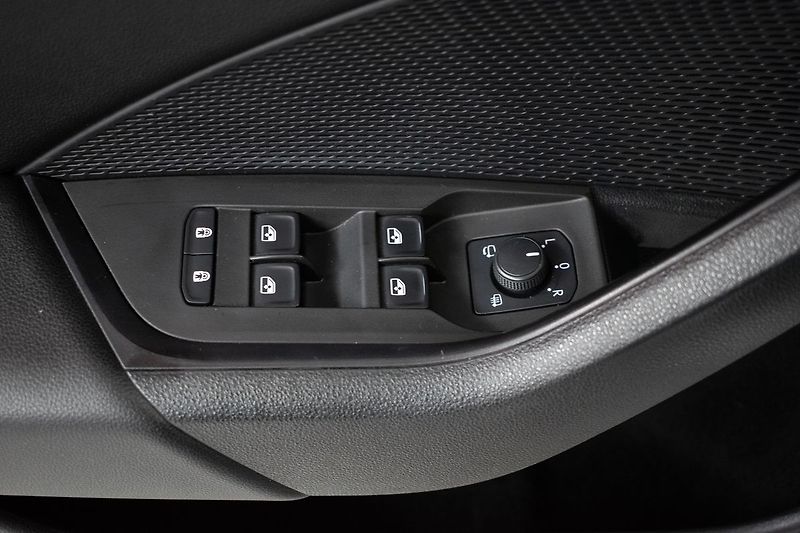Škoda Octavia 1.5 G-TEC*KAMERA*ACC*DSG*DPH* - fotka 18 z 43