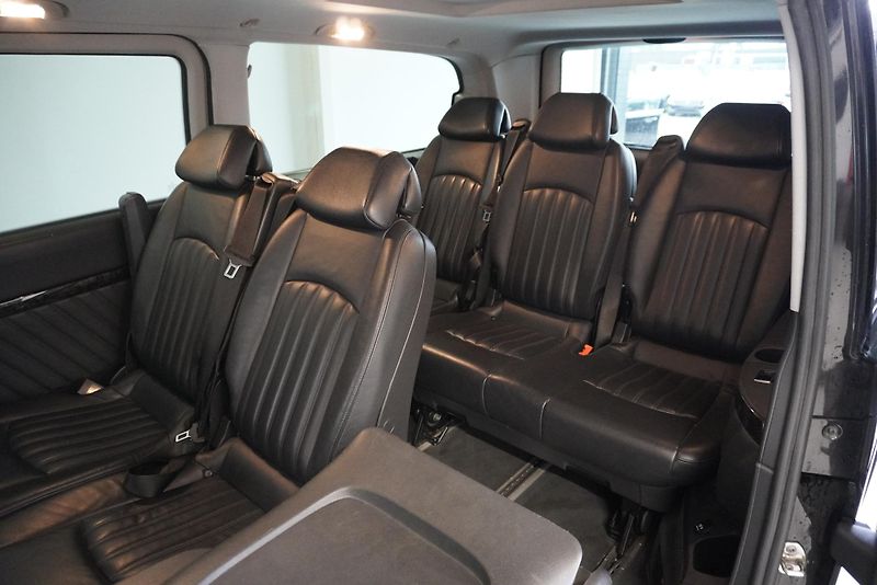 Mercedes-Benz Viano (2014) 3.0 CDi 165 kW LONG 8 MÍST - fotka 26 z 35