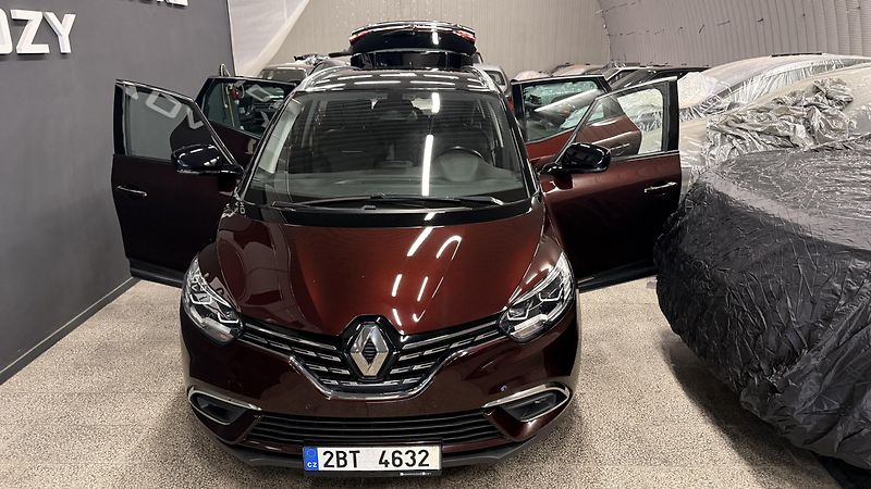 Renault Grand Scénic (2021) TCE 140,REZERVOVÁNO - fotka 28 z 56