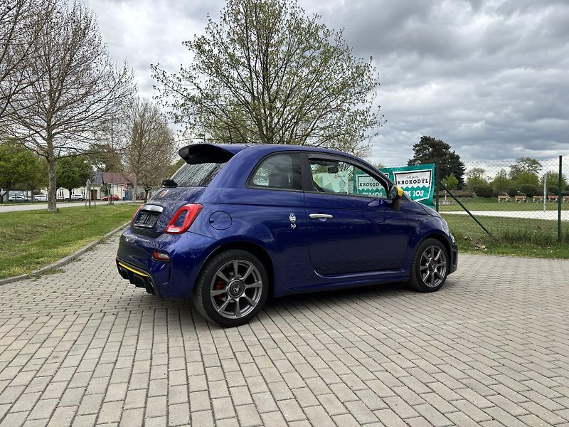 Abarth 595 1.4 595 70th Anniversary - fotka 10 z 24