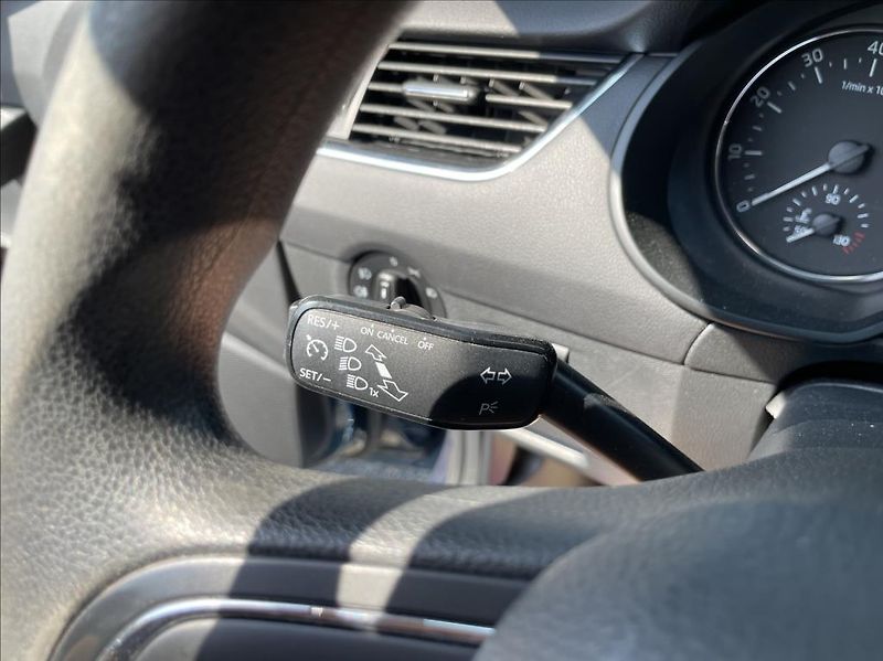 Škoda Octavia 1,2 TSi 77kW  Senzory,Tempomat - fotka 26 z 49