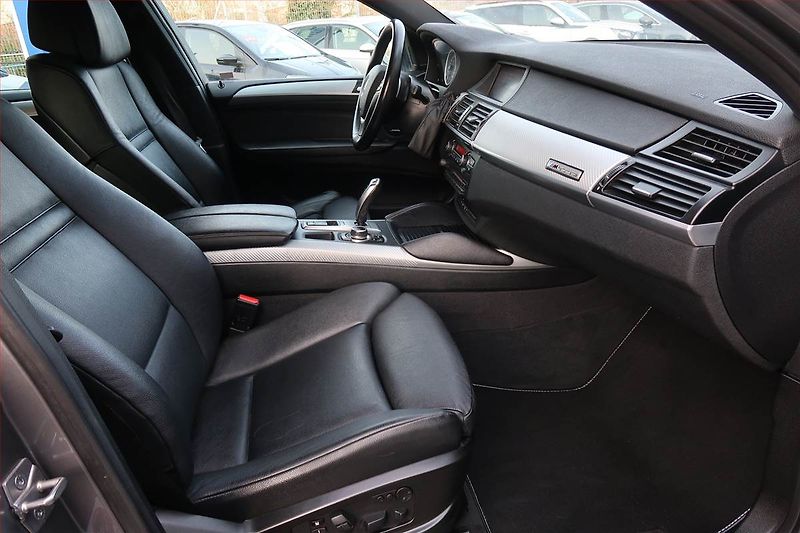 BMW X6 (2011) xDrive30d, 4X4, Automat, Kůže - fotka 9 z 20