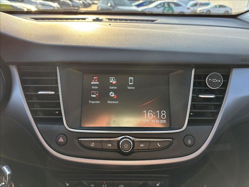 Opel Crossland 1,2 EDITION F 12 XHT 96kW AUT - fotka 23 z 26