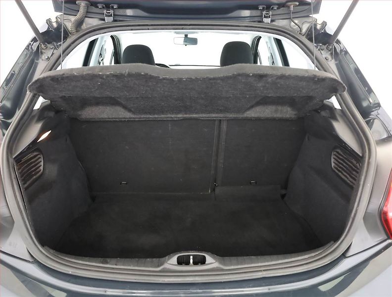 Peugeot 208 (2019) 1.5 BlueHDI, ČR,1.maj - fotka 14 z 14
