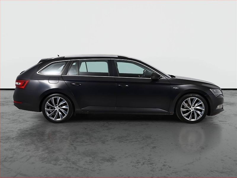 Škoda Superb (2016) Laurin&Klement 2.0 TDI, 4X4 - fotka 6 z 23