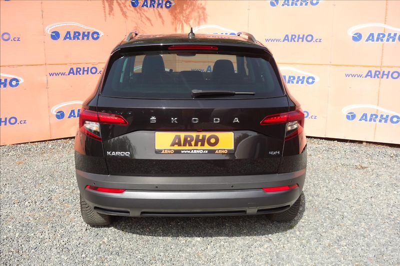 Škoda Karoq 2,0 TDi,ČR,4x4,PANORAMA,STYLE. - fotka 6 z 50