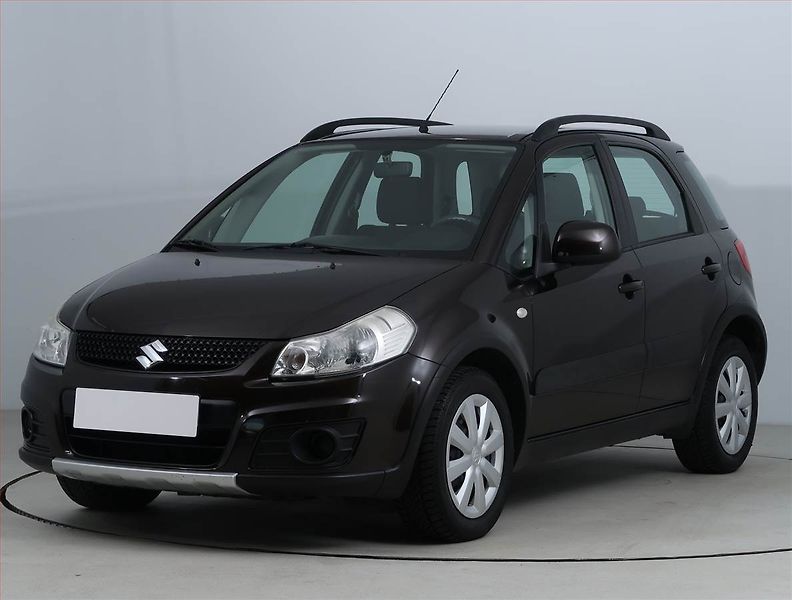Suzuki SX4 (2014) 1.6 VVT, ČR,1.maj, Serv.kniha - fotka 2 z 15