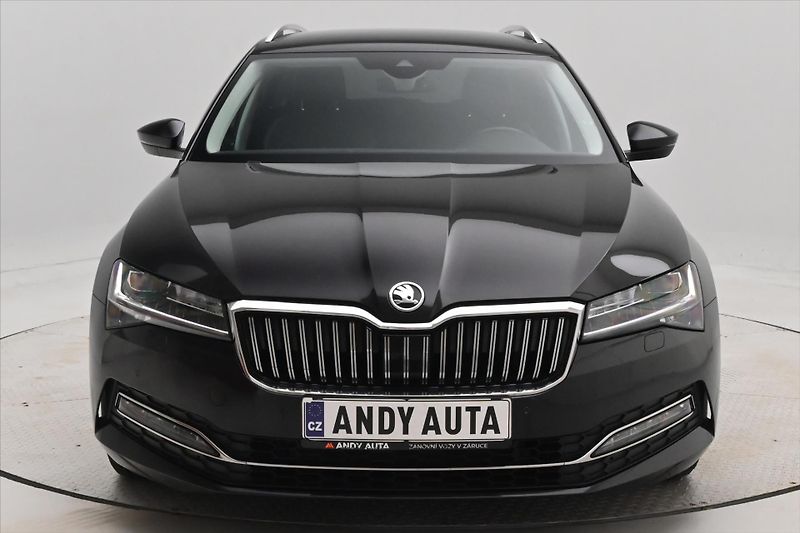 Škoda Superb 2,0 TDI 110 kW DSG STYLE Záruk - fotka 2 z 33