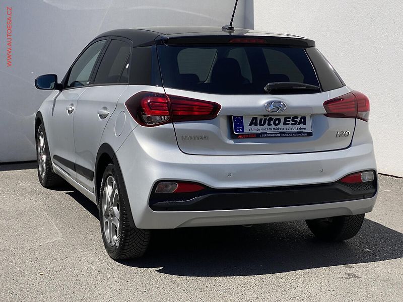 Hyundai i20 (2019) 1.0 T-GDi, YES! navi, kamera - fotka 6 z 17