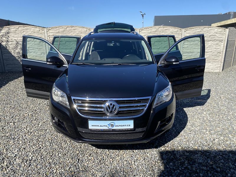 Volkswagen Tiguan 2.0TDi 4x4 135PS GOAL PĚKNÝ!!! - fotka 145 z 166