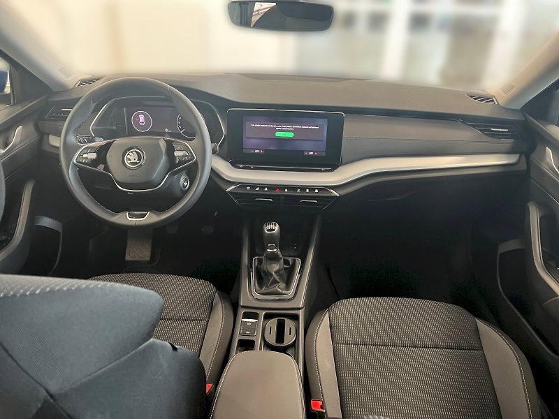 Škoda Octavia (2024) OCT.COMBI TOP SELECTION 1,5 TS - fotka 7 z 33