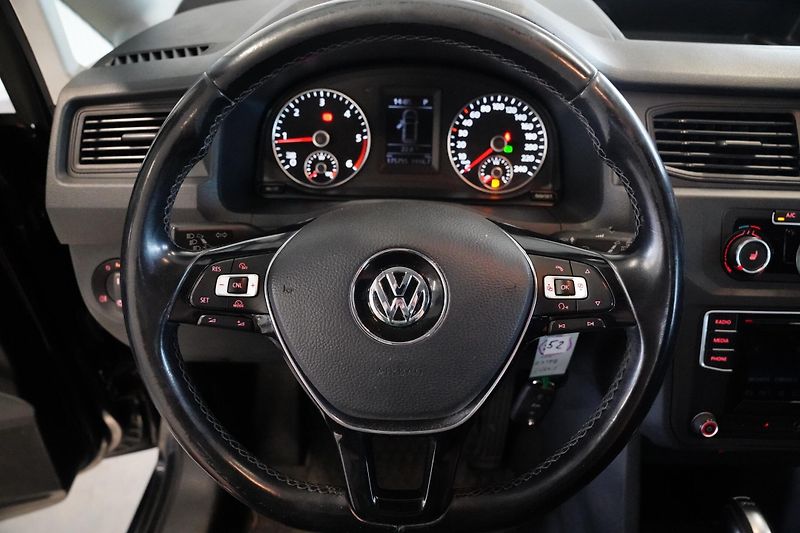 Volkswagen Caddy - fotka 16 z 22