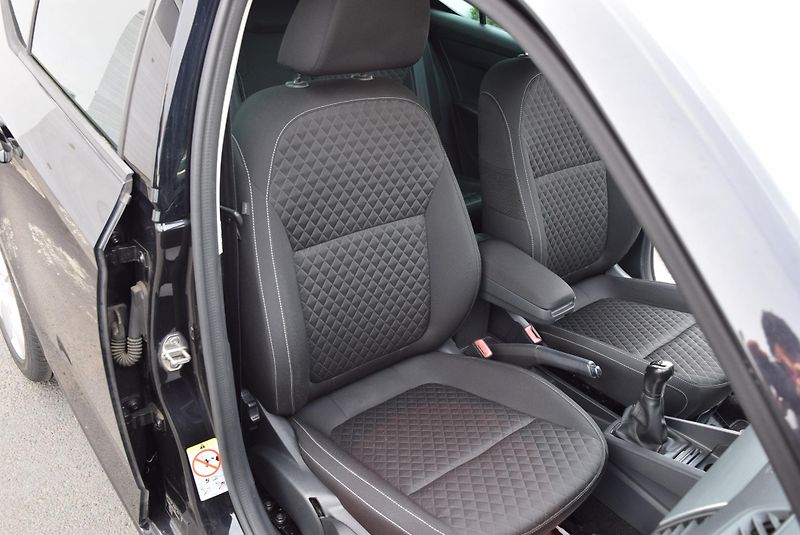 Škoda Fabia (2017) 1.2TSI 81kw ED. DRIVE AMBITION - fotka 33 z 43