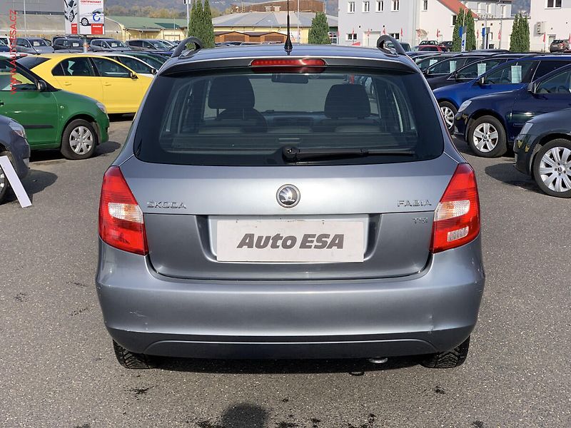 Škoda Fabia (2013) 1.2 TSI, AC - fotka 5 z 18