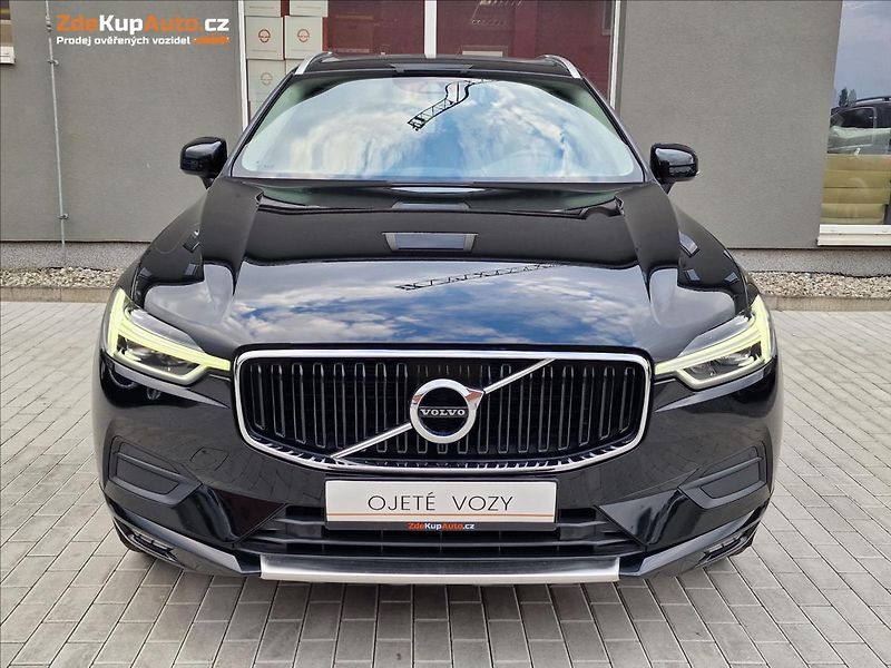 Volvo XC60 B4 145kW AWD Momentum Pro,ČR - fotka 4 z 50