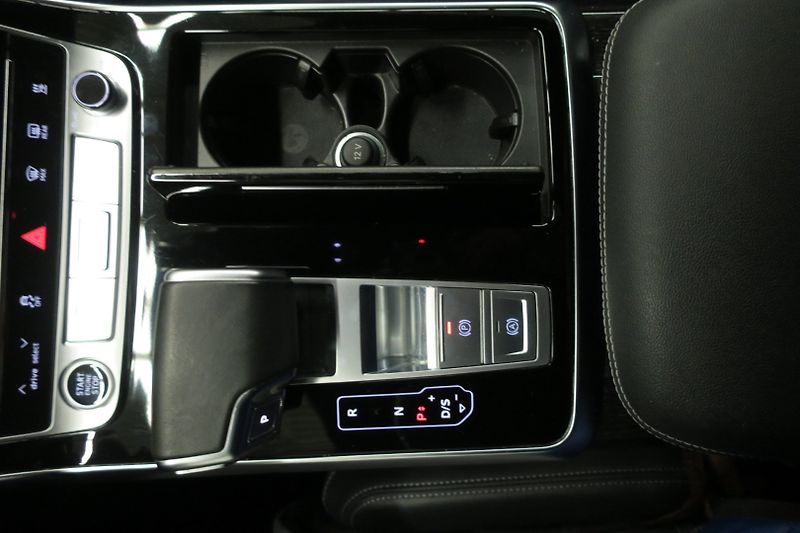 Audi Q7 (2022) S -Line 50TDI HD Matrix - fotka 35 z 50