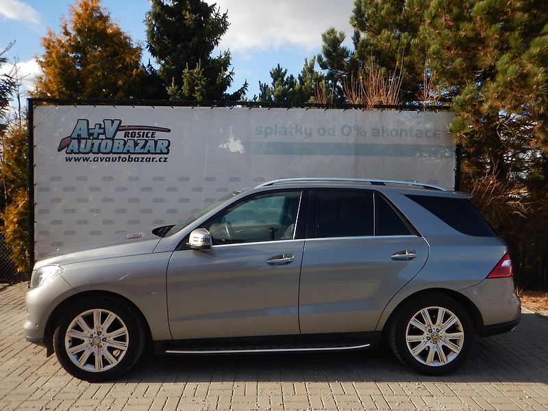 Mercedes-Benz Třídy M ML 350 BLUETEC 4MATIC - fotografie inzerátu