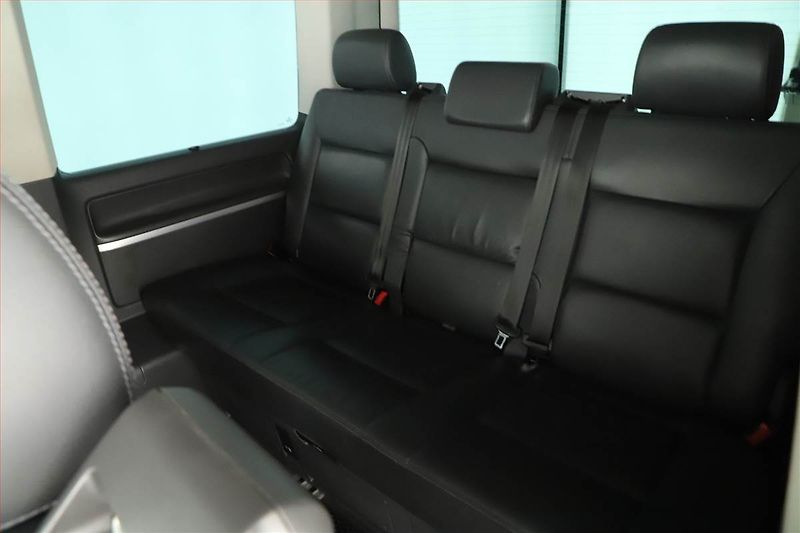 Volkswagen Multivan (2014) Highline 2.0 TDI - fotka 9 z 18
