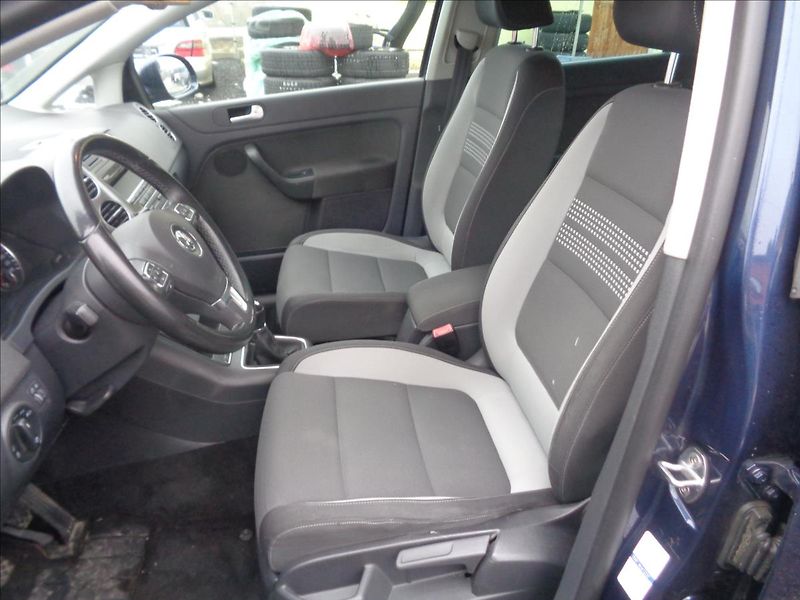 Volkswagen Golf Plus 1,4 - fotka 15 z 18