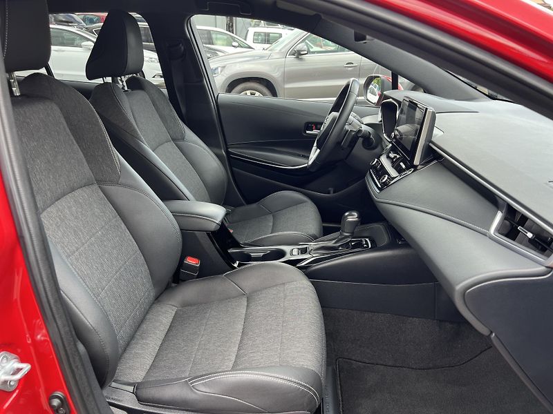 Toyota Corolla TS 2.0 HYBRID COMFORT ČR DPH - fotka 33 z 43