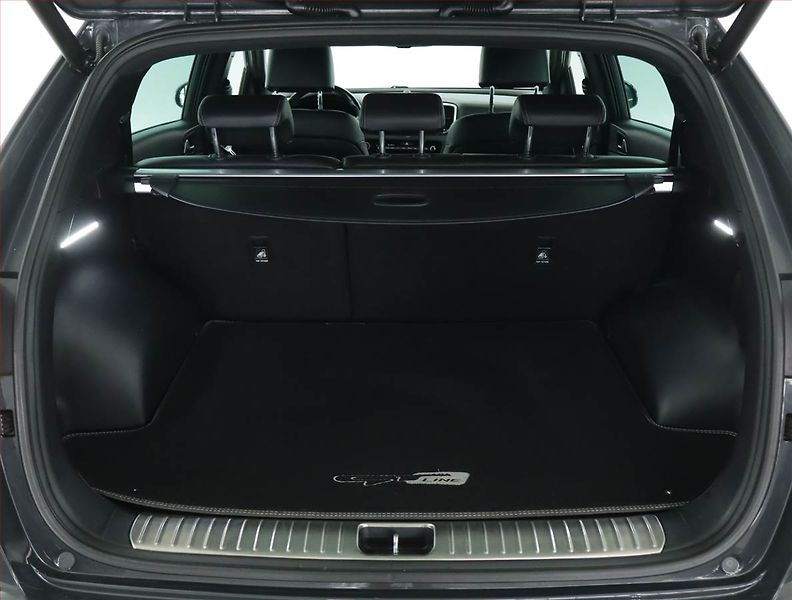 Kia Sportage (2019) 1.6 T-GDI - fotka 14 z 17