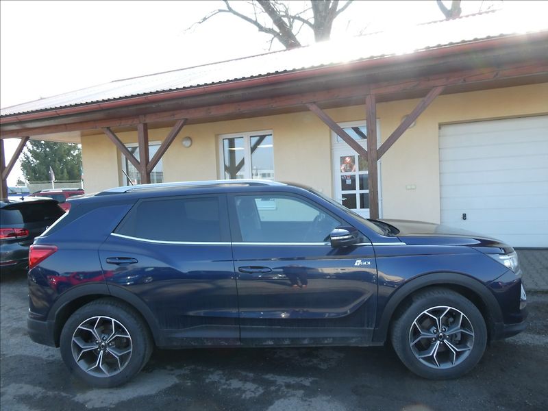 SsangYong Korando 1,5 T-GDI 120kW Style,ČR - fotka 10 z 34