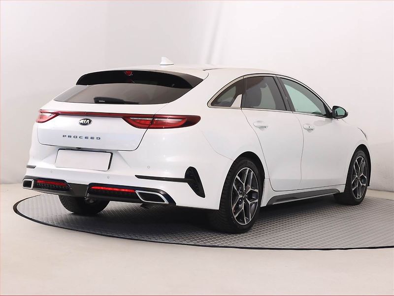 Kia Pro_Ceed (2021) 1.5 T-GDI, Automat, Serv.kniha - fotka 5 z 24