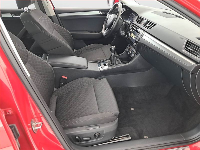 Škoda Superb (2016) 2.0 TDI, Serv.kniha - fotka 9 z 22