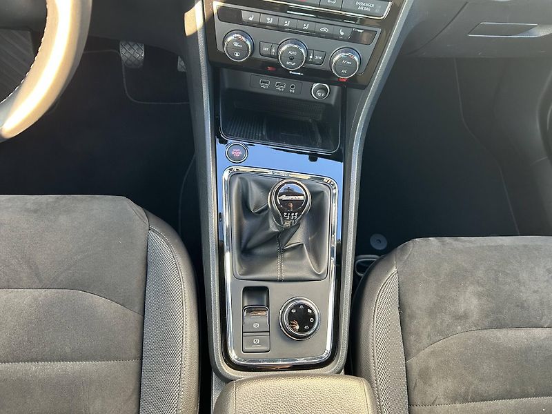 Seat Ateca Xcellence 4WD 6MP 1,4TSI - fotka 9 z 27