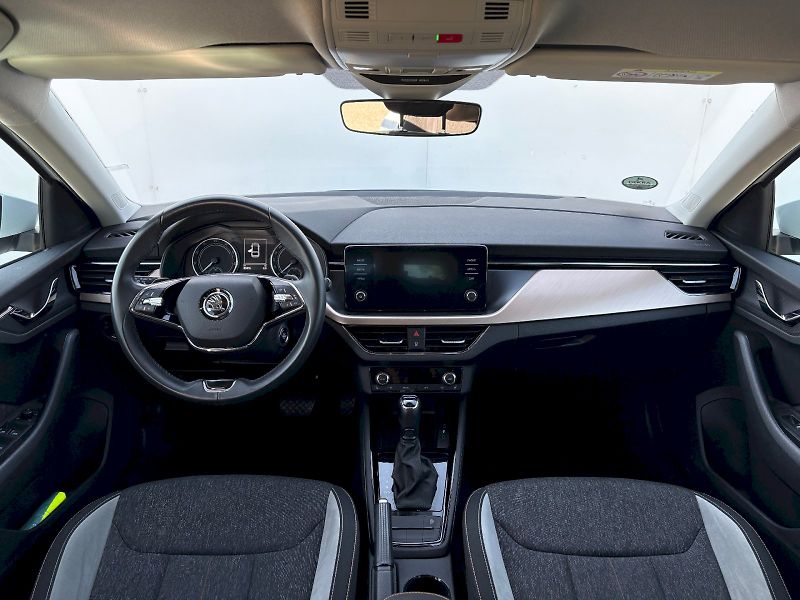 Škoda Scala (2021) DSG 1.0 TSI / 81kW / STYLE - fotka 5 z 26
