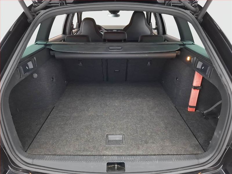 Škoda Octavia (2019) RS 2.0 TSI - fotka 14 z 22