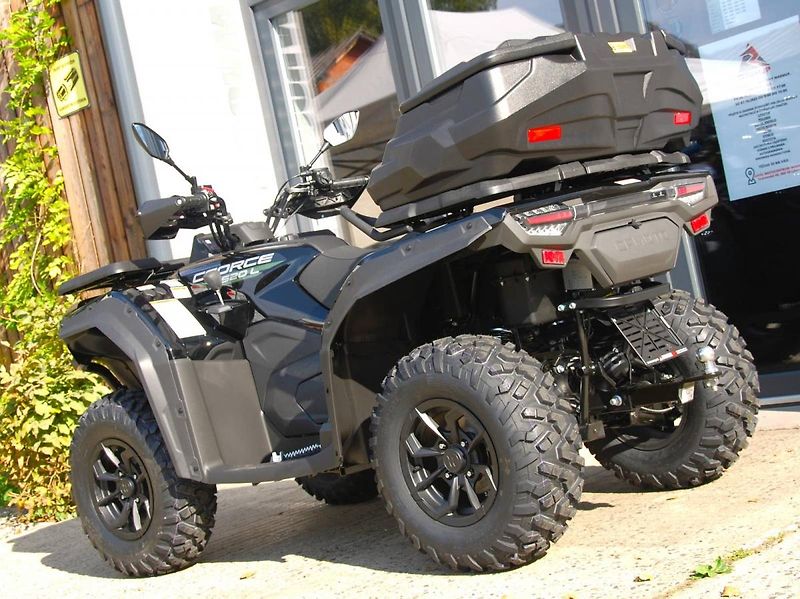 CFMOTO Gladiator X520 (2026) Gladiator X520A BLACK - fotka 6 z 25