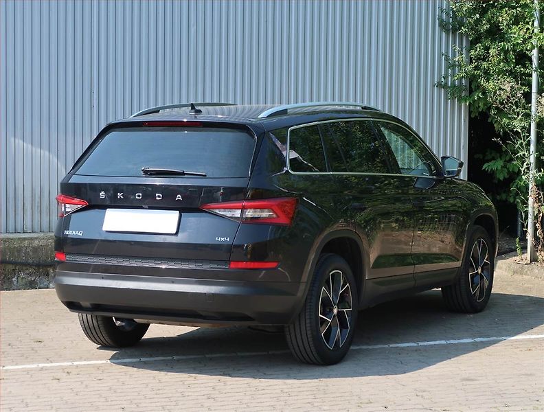 Škoda Kodiaq (2021) 2.0 TSI - fotka 5 z 23