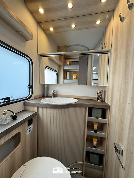 Hobby De Luxe 545 (2024) Klíma, Solar, Mover, Menič - fotka 35 z 39