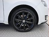 Škoda Rapid (2015) Spaceback 1.6 TDI, Automat - náhled 15