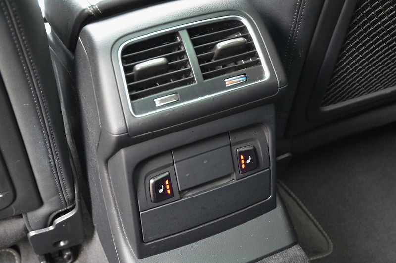 Audi Q5 (2015) 2.0 TDi 140kW Quattro S-LINE - fotka 24 z 45