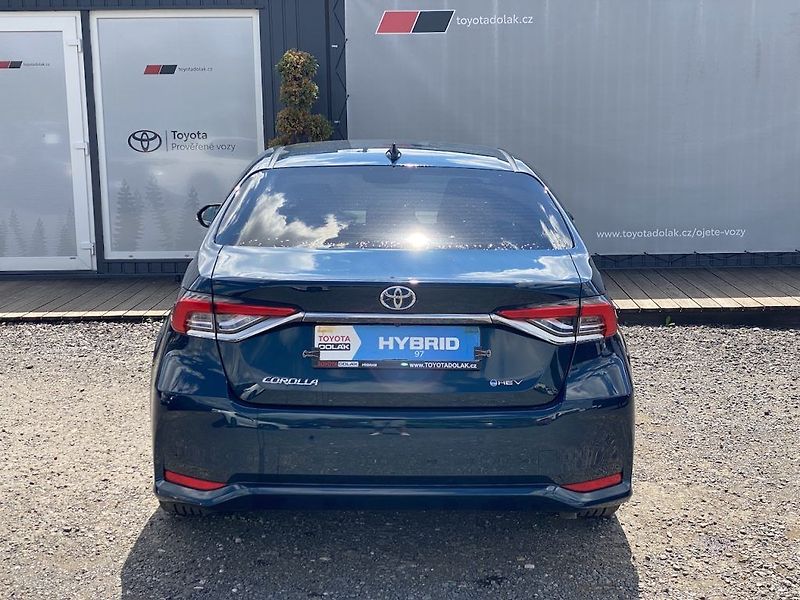 Toyota Corolla 1.8HEV, ČR, Executive, DPH - fotka 6 z 29